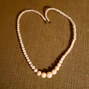 Vintage White Beaded Necklace